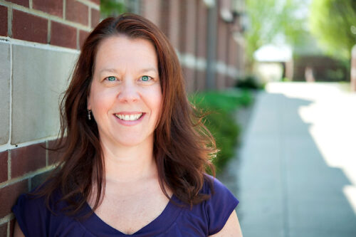 headshot of Tami Fuller, standing outside