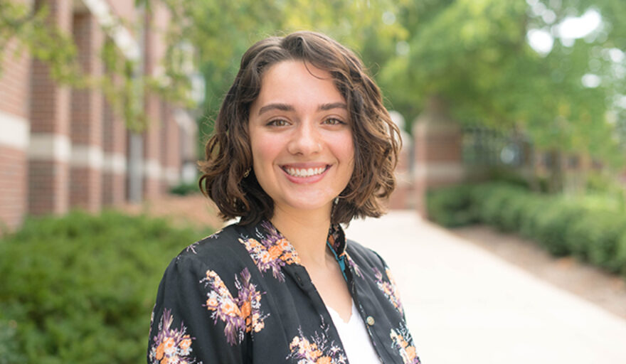 Jenna Muller headshot