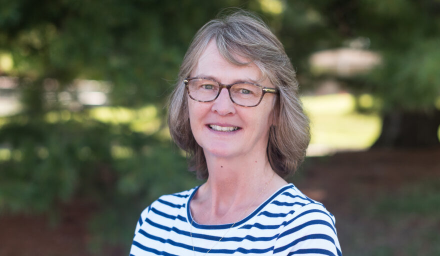 headshot of Cindy Heck