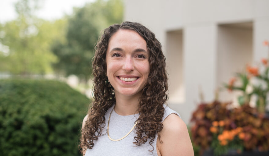 Headshot of Amy VanWingerden